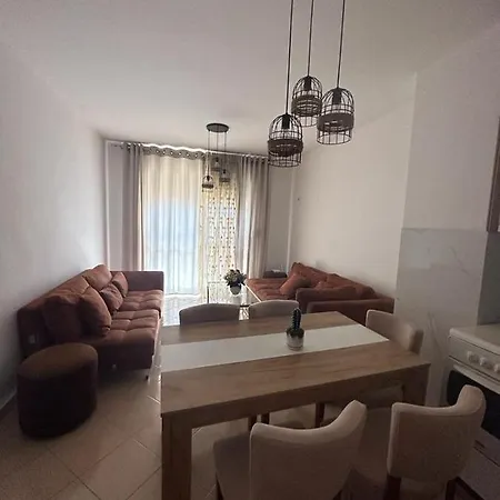 Golem Seabreeze: Charming By The Apartament Golem (Tirana)
